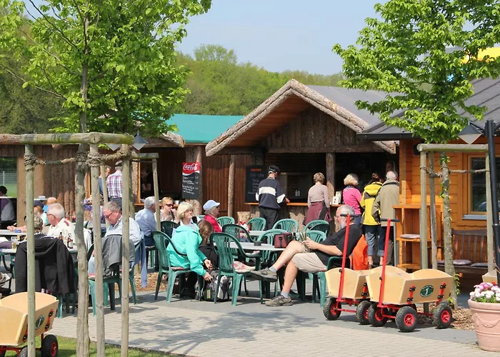 Πανσιόν Eickholt Gmbh 3*